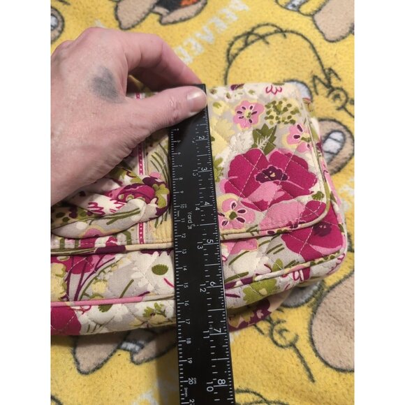 Vera Bradley KNOT JUST A CLUTCH Make Me Blush Floral Pattern - Picture 7 of 7